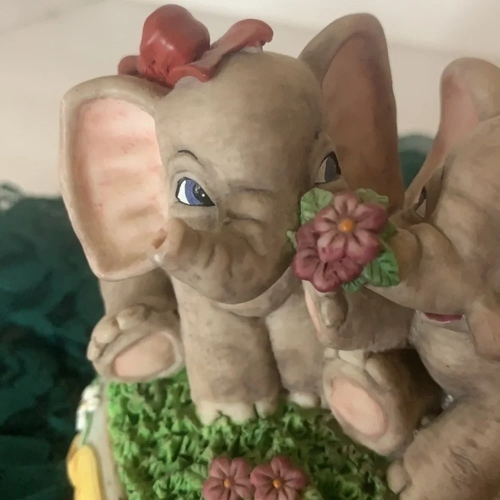 SIMSON GIFTWARE, Shelby Rasche